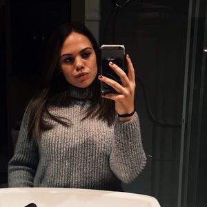 Meet your Posher, Kaitlyn